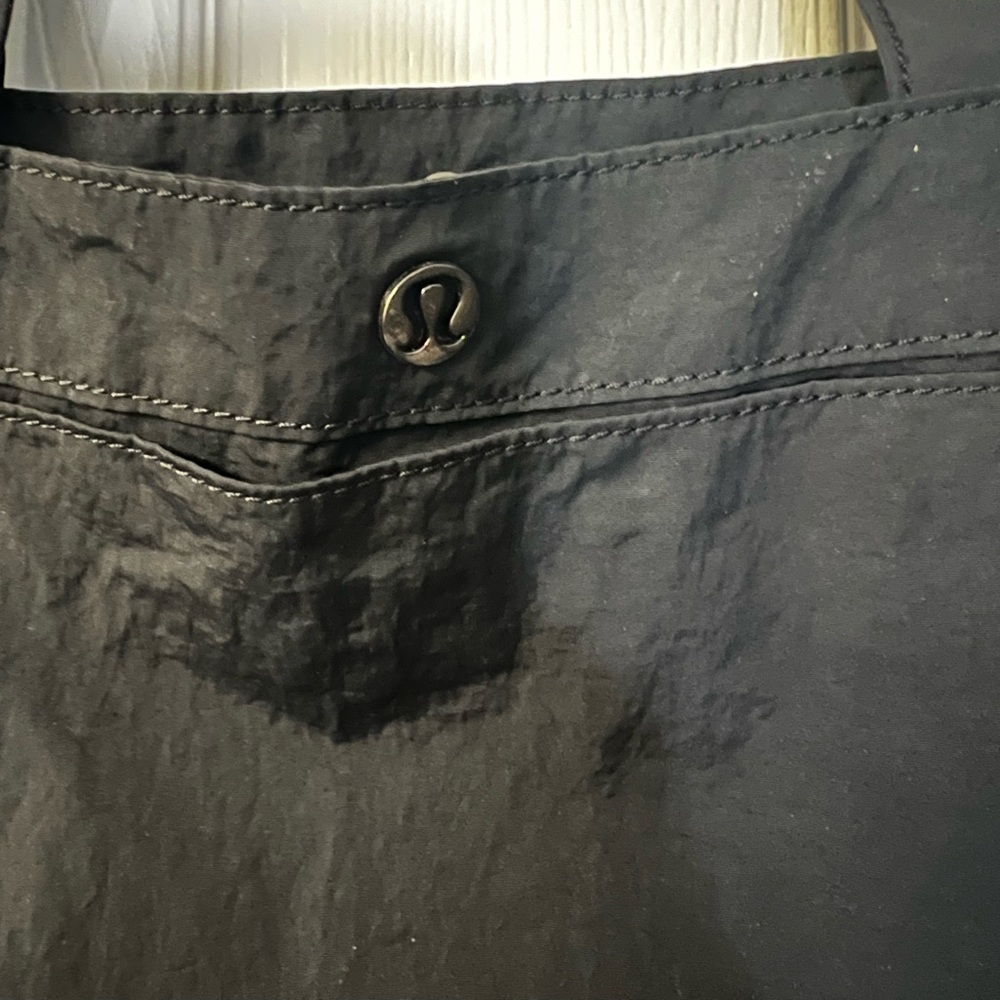 Orangetheory (OTF) Lululemon Black Duffel Tote Bag - Picture 2 of 7